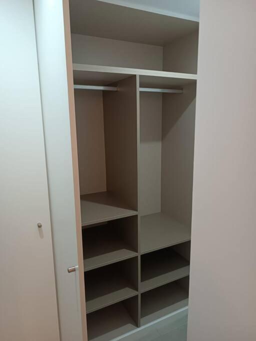 Appartement ¡Al Lado De La Clinica Oftalmologica Vega! à Oviede Extérieur photo